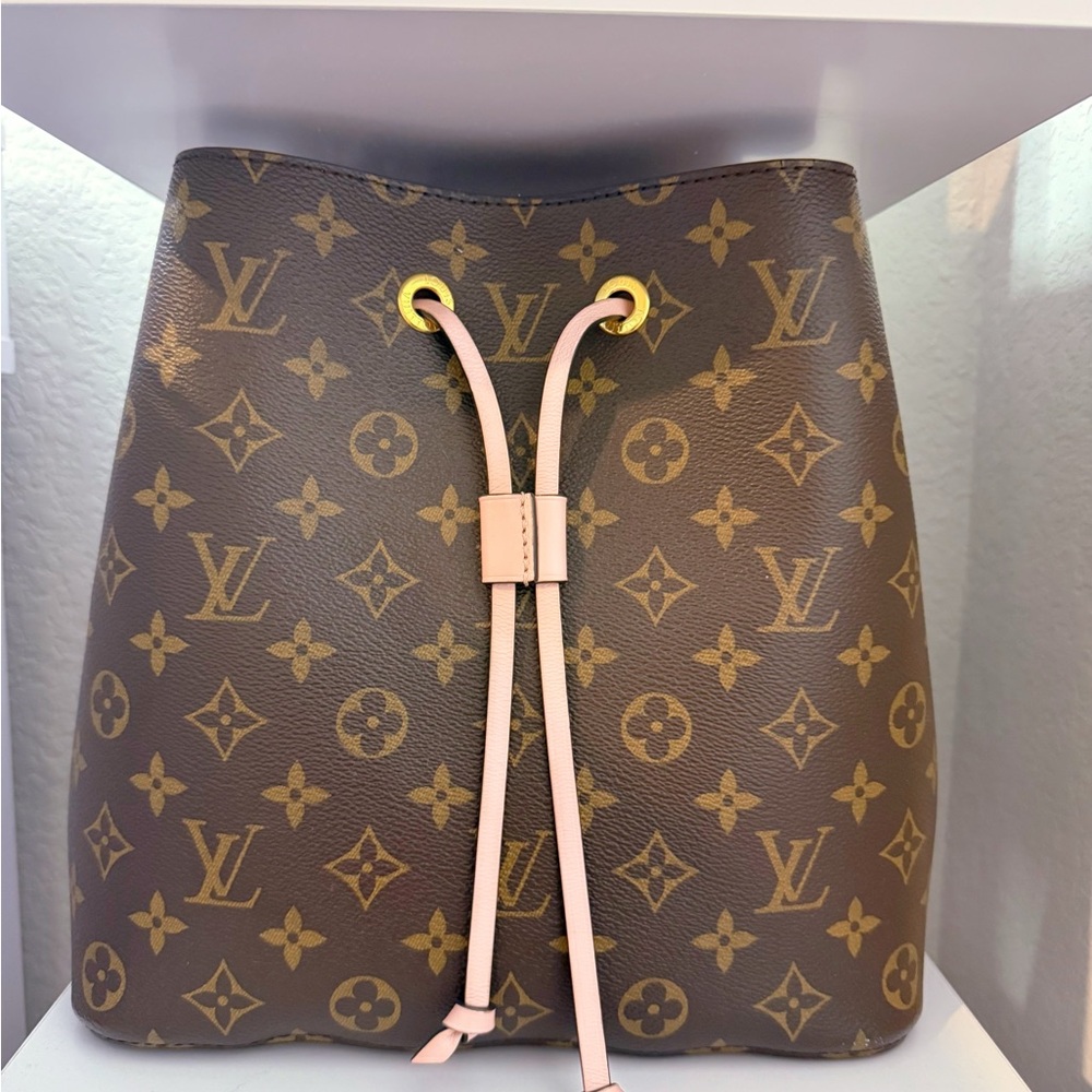 Louis Vuitton NéoNoé MM